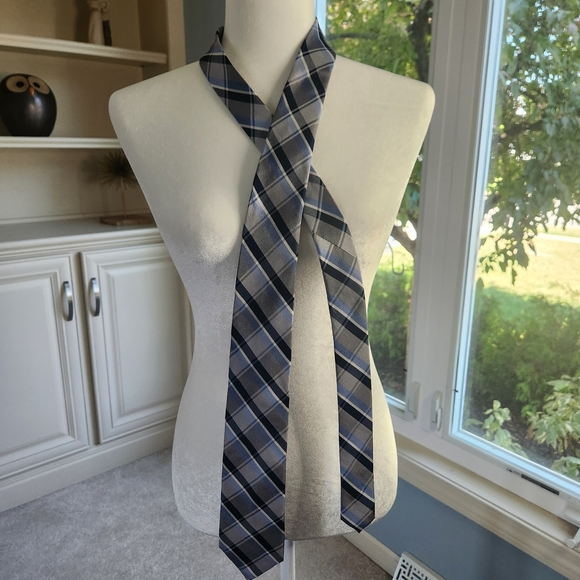 Jos. A. Bank Blue and Gray Plaid Tie - Picture 3 of 5